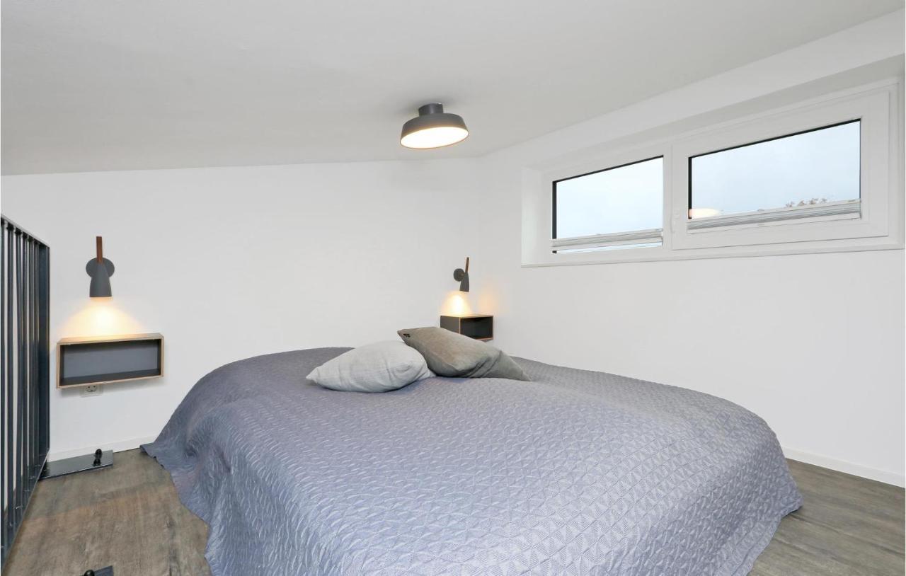 2 Bedroom Beach Front Home In Lembruch-Duemmer See Exterior foto